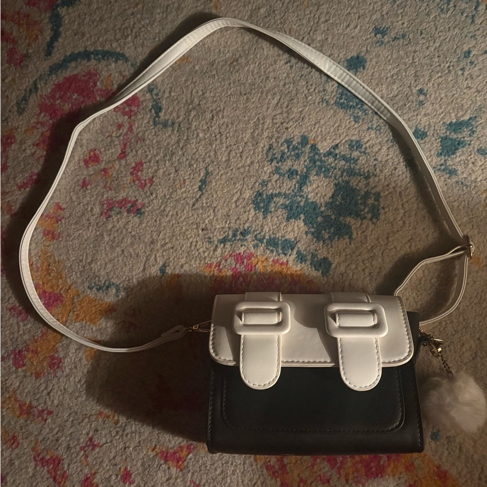 UNIQUE VINTAGE  Black and White Women's Bag